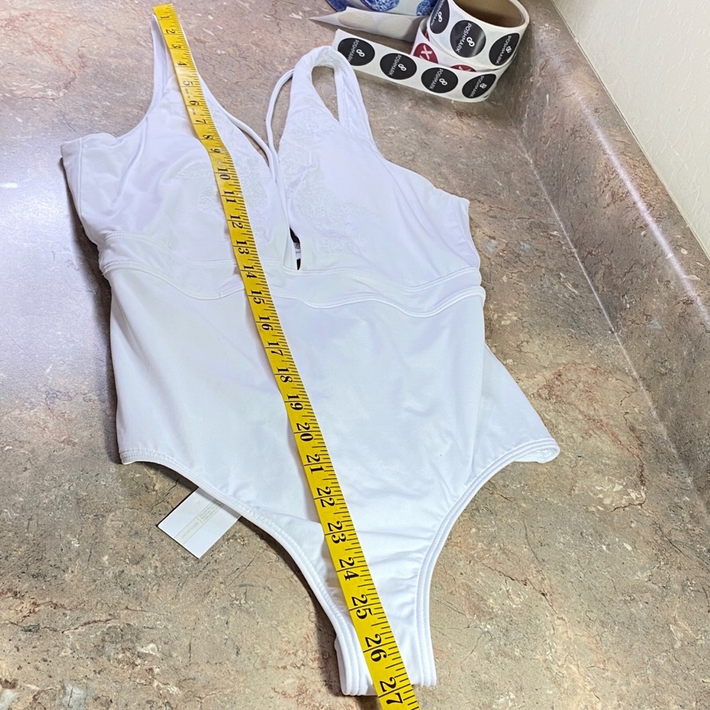 NWT O’NEILL Summer Lovin Swimsuit (L) - Picture 6 of 9